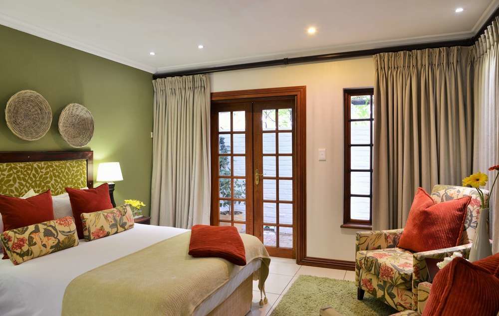 Alojamento de Acomodação e Pequeno-almoço Rivonia Premier 4*